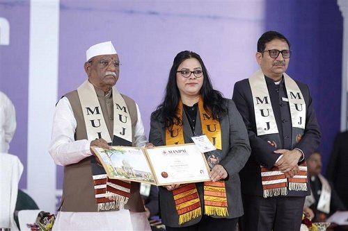 MUJ Online's 5th Convocation: Celebrating Excellence in Digital Learning